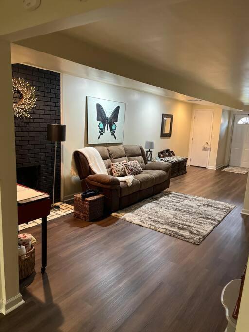 Hilltop Hideaway - 3Bdr In Downtown London, Ky Bagian luar foto